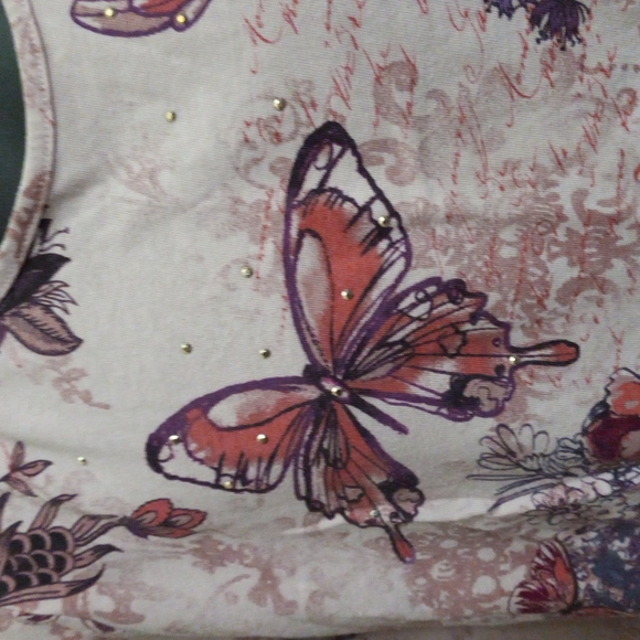 Basic Edition - Picture 2 of 2